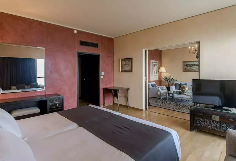 オーシャンビュースイート, Corfu Holiday Palace