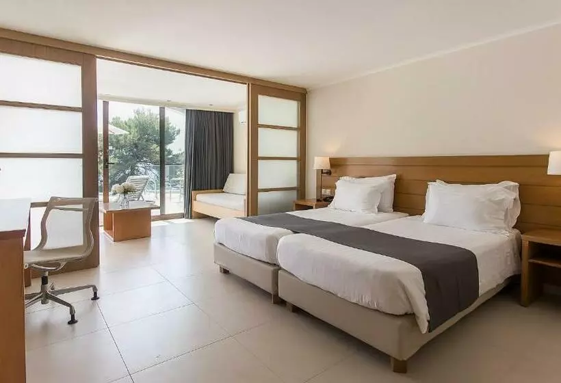 デラックスバンガロー, Corfu Holiday Palace
