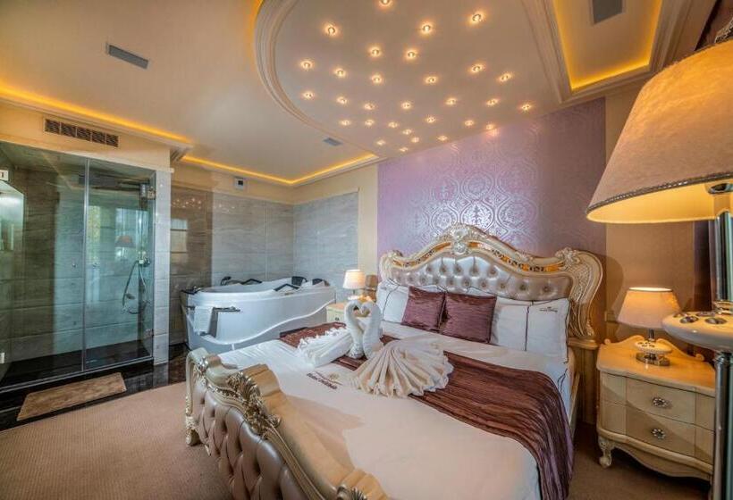 סוויטה, Délibáb