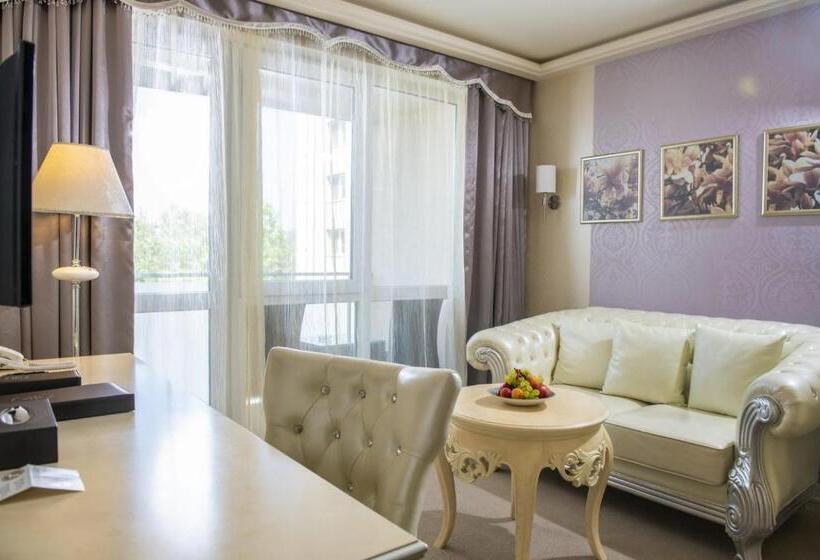 סוויטה, Délibáb