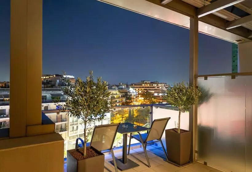 スタンダードトリプルルーム, Ilisia Hotel Athens