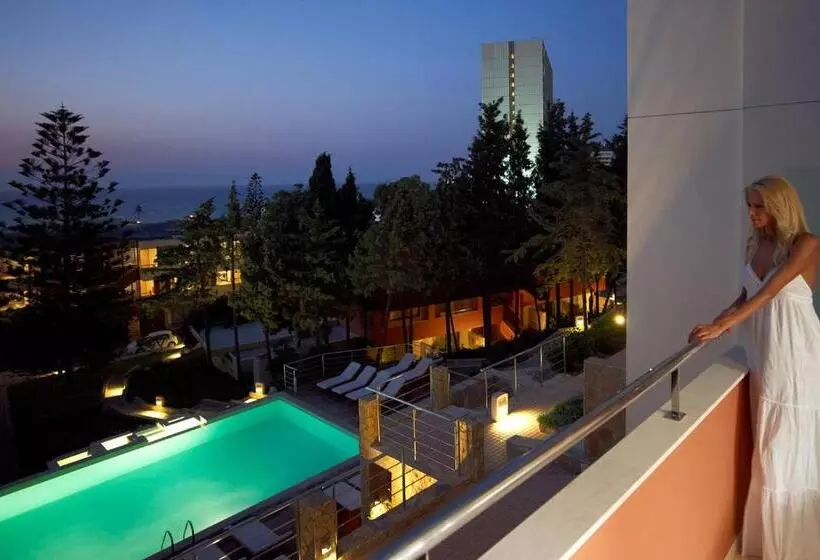 سوییت خانوادگی, Rodos Palace