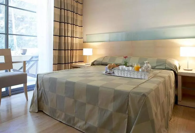 سوییت با استخر, Rodos Palace