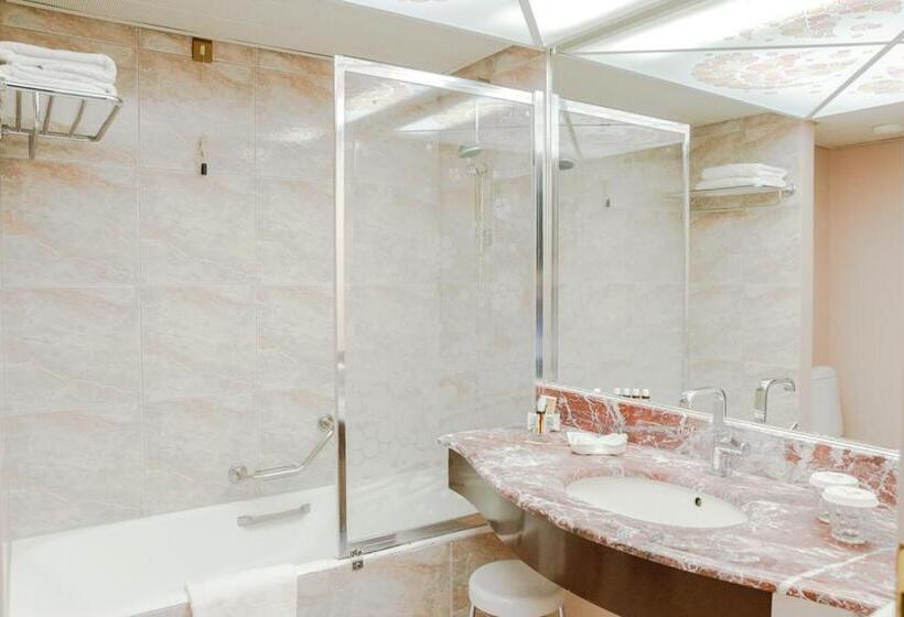 Номер Executive Вид на Сад, Rodos Palace