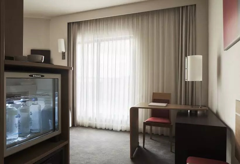 エクゼクティブルーム, Novotel Athens