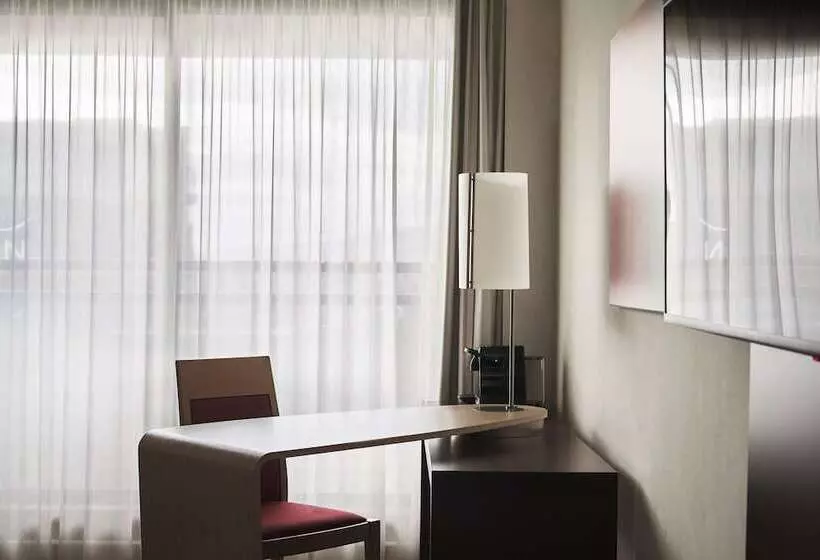 エクゼクティブルーム, Novotel Athens