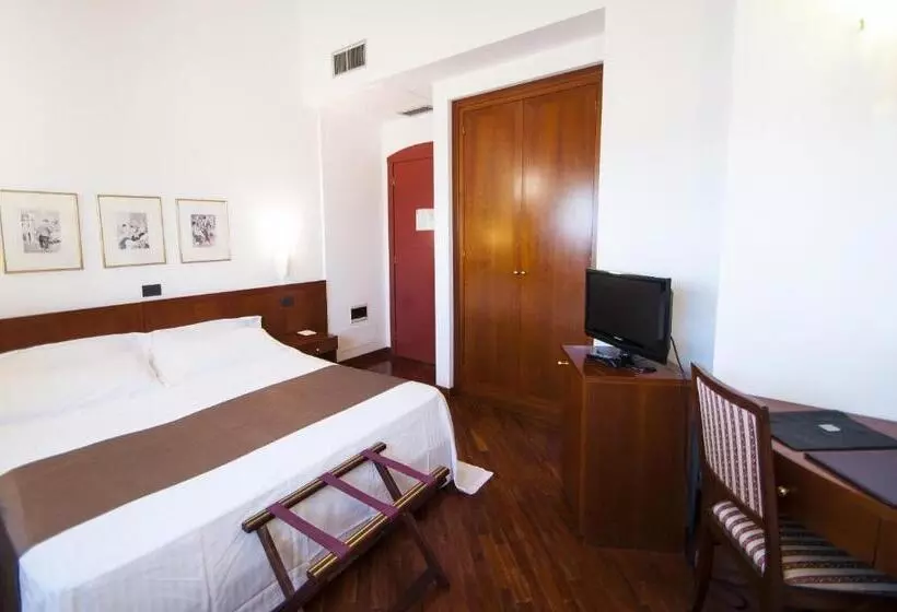 Classic Room, Alla Rocca Hotel Conference & Restaurant