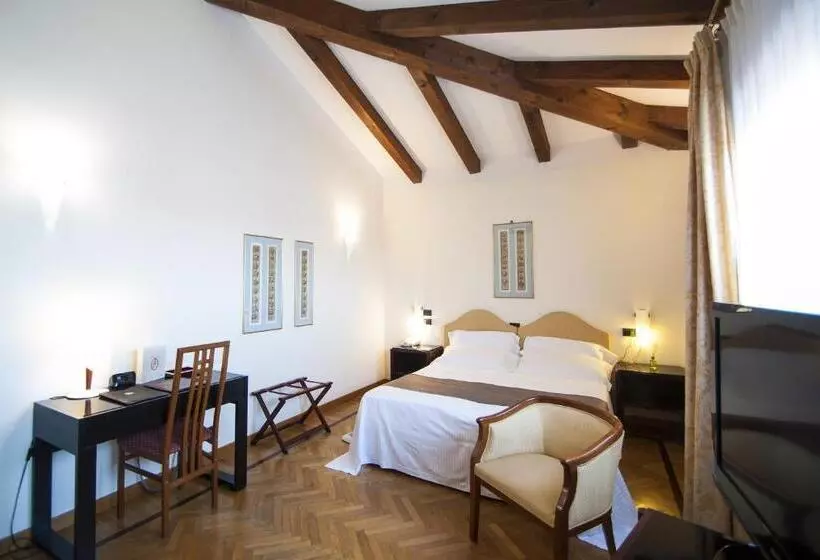 Executive Room, Alla Rocca Hotel Conference & Restaurant