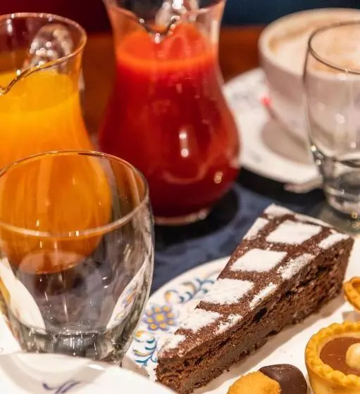 اتاق استاندارد, Art Hotel Commercianti