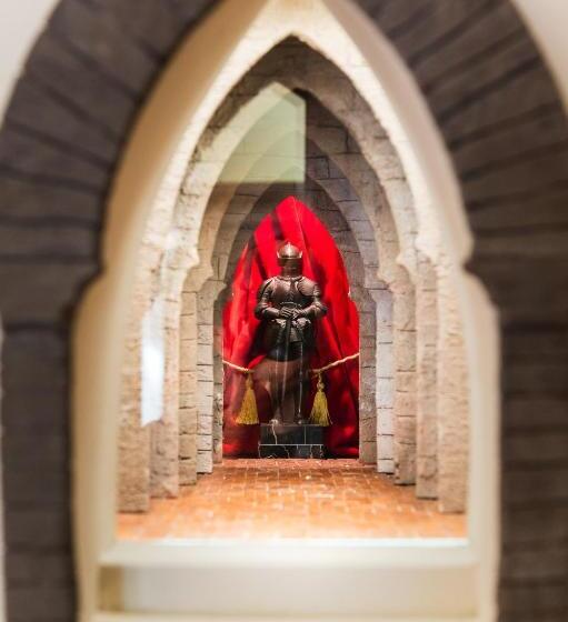 اتاق لوکس, Art Hotel Commercianti