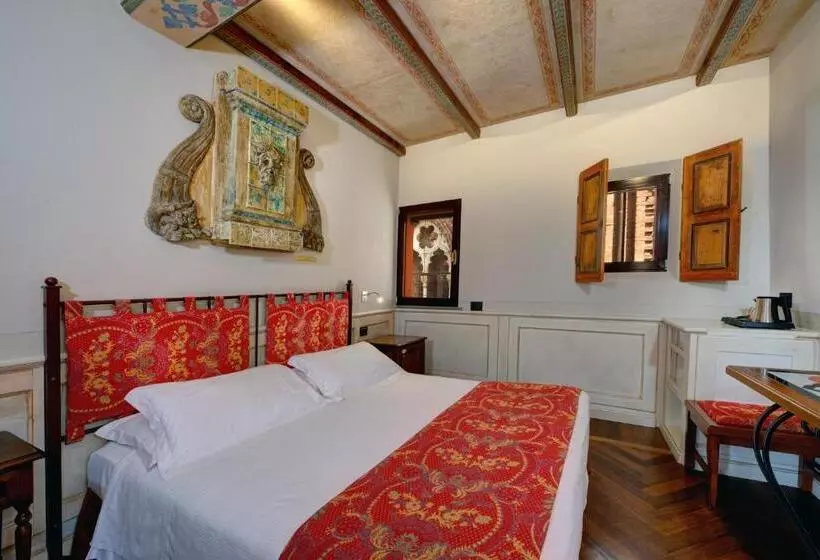 اتاق لوکس, Art Hotel Commercianti