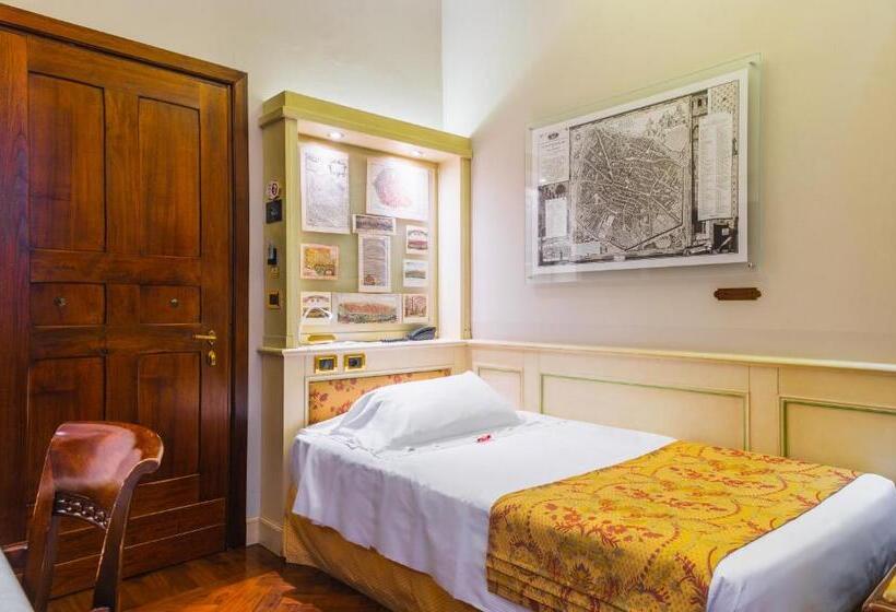 اتاق استاندارد یک نفره, Art Hotel Commercianti