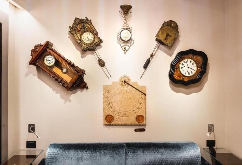 سوییت جونیور لوکس, Art Hotel Commercianti