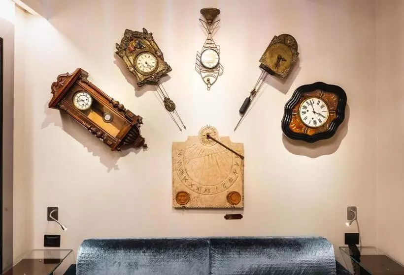 سوییت جونیور لوکس, Art Hotel Commercianti