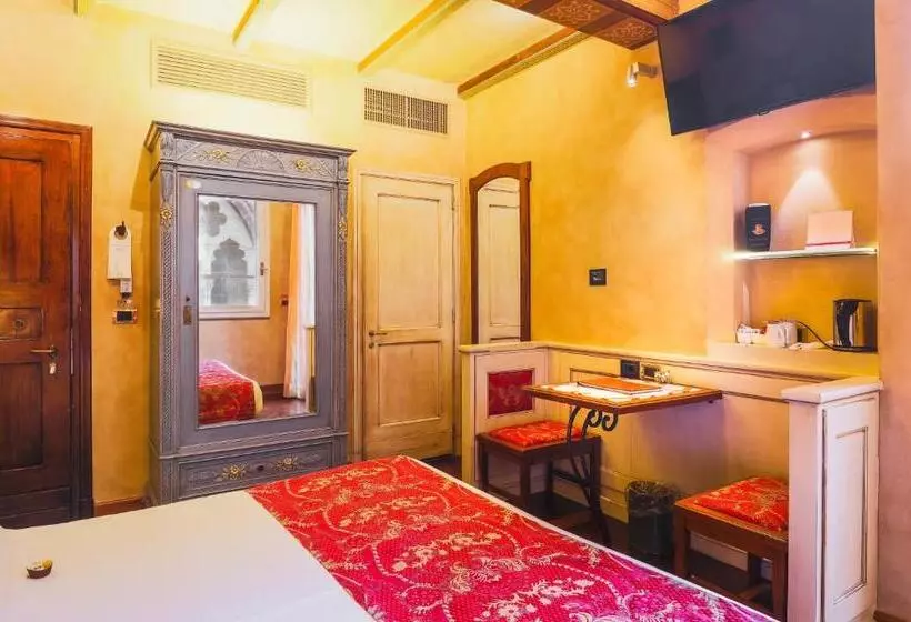 اتاق استاندارد با تراس, Art Hotel Commercianti