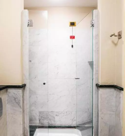 اتاق استاندارد, Art Hotel Commercianti