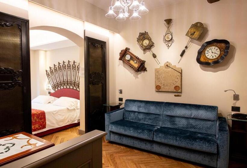 سوییت جونیور لوکس, Art Hotel Commercianti