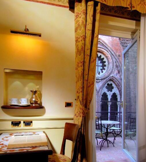 اتاق استاندارد با تراس, Art Hotel Commercianti