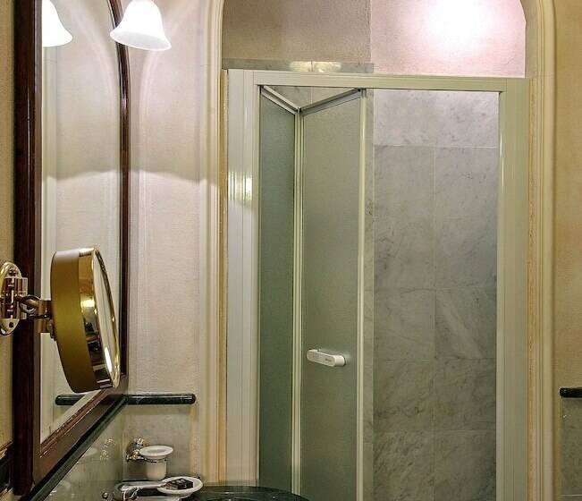 اتاق لوکس, Art Hotel Commercianti