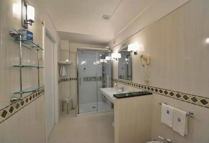 Deluxe Suite Sea View, Belvedere