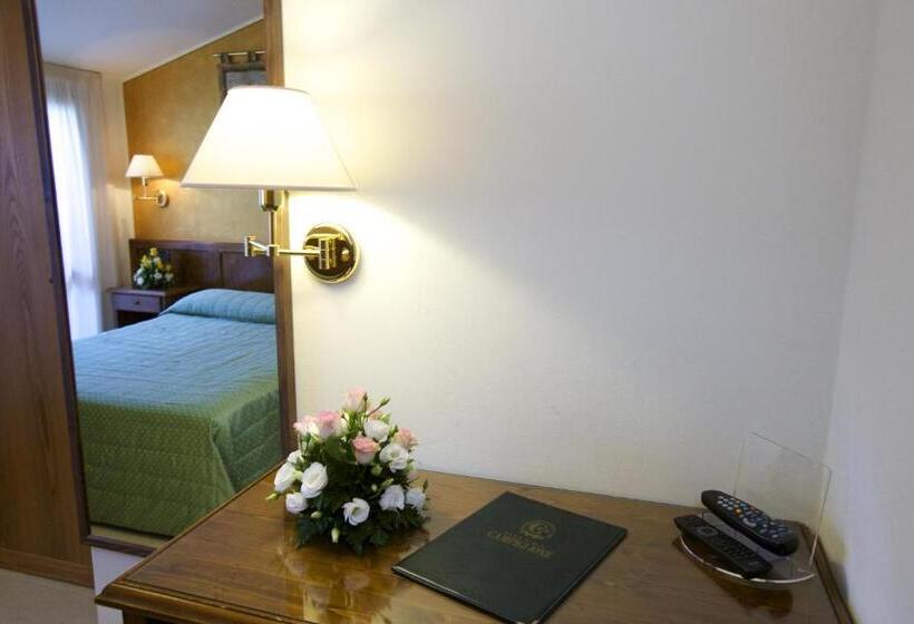 חדר סטנדרט, Campiglione