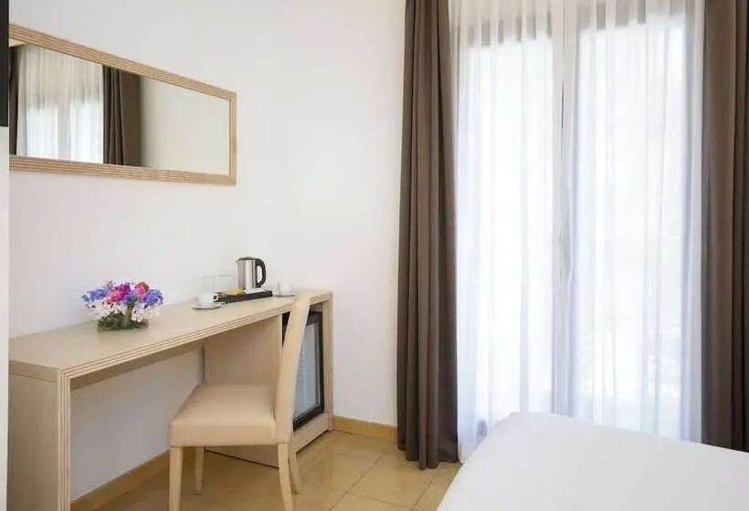 Classic room with balcony, Corte Rosada Affiliated by Meliá - Adults Only