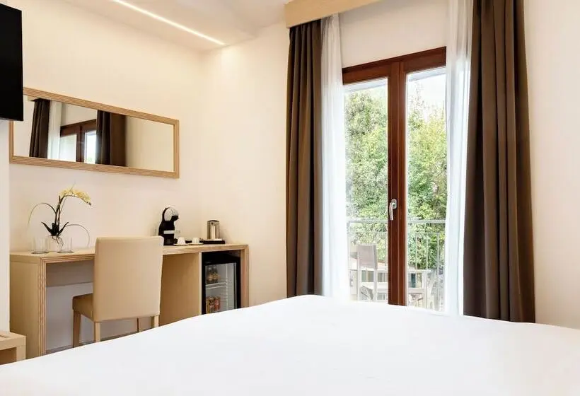 اتاق سوپریور با چشم‌انداز دریا و بالکن, Corte Rosada Affiliated by Meliá - Adults Only