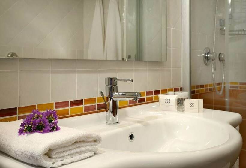 ガーデンビュークラシックルーム, Corte Rosada