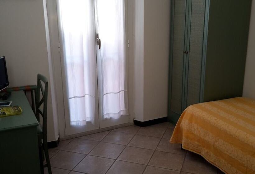 חדר סטנדרט יחיד, Delle Rose