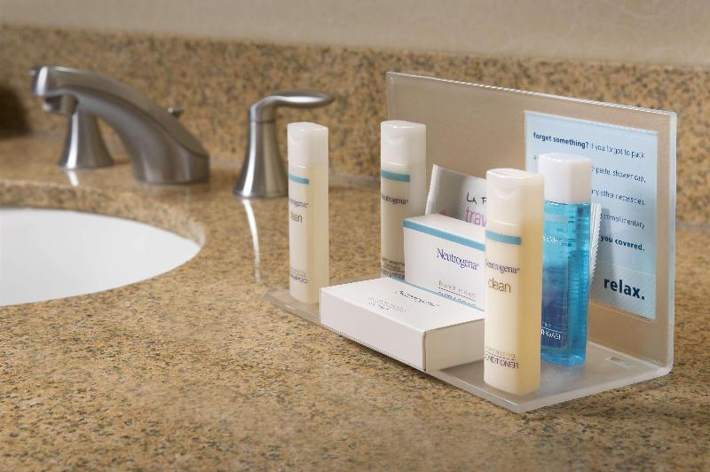 جناح جونيور, Due Torri