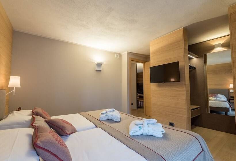 Family Suite, Excelsior Planet