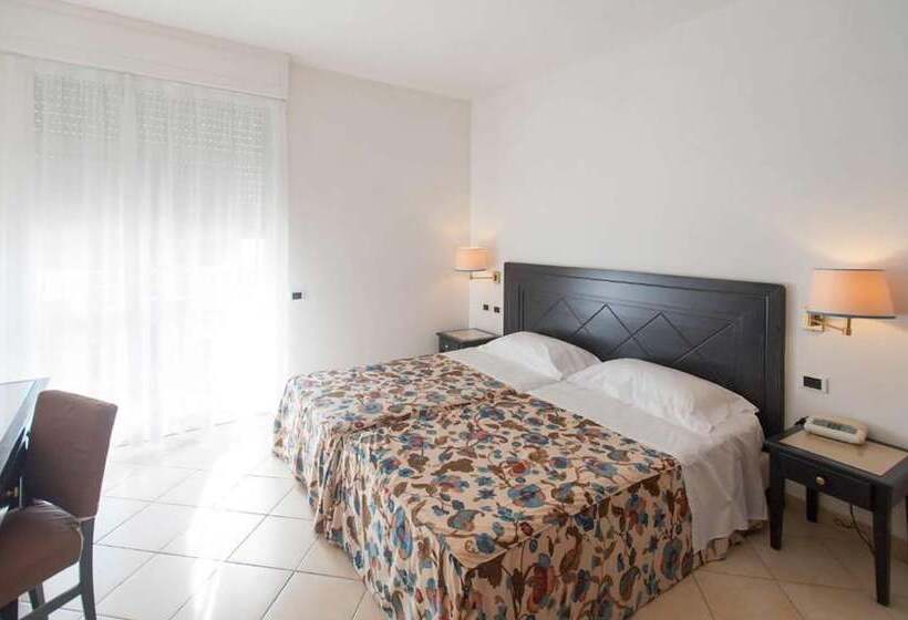 חדר משפחתי, Th Capoliveri   Grand Hotel Elba International