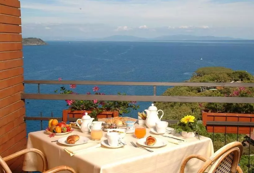 オーシャンビュージュニアスイート, Th Capoliveri   Grand Hotel Elba International