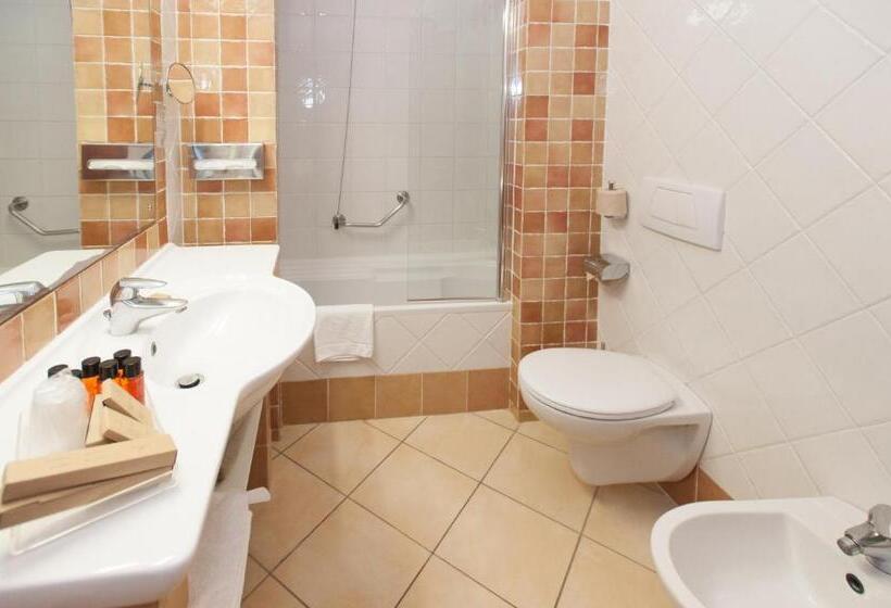 Трехместный Номер Классика, Th Capoliveri   Grand Hotel Elba International