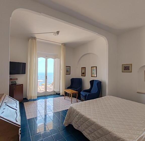 스탠다드 발코니 룸 바다 전망, Grand Hotel Excelsior