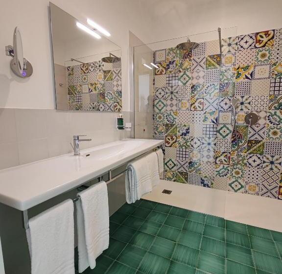 클래식 룸 바다 전망, Grand Hotel Excelsior