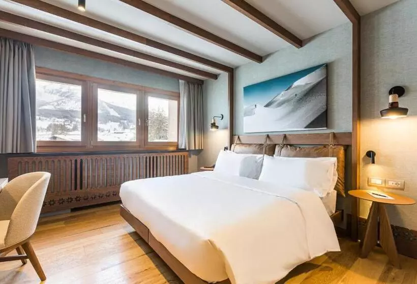 سوئیت پریمیوم, Grand Hotel Savoia Cortina D Ampezzo, A Radisson Collection