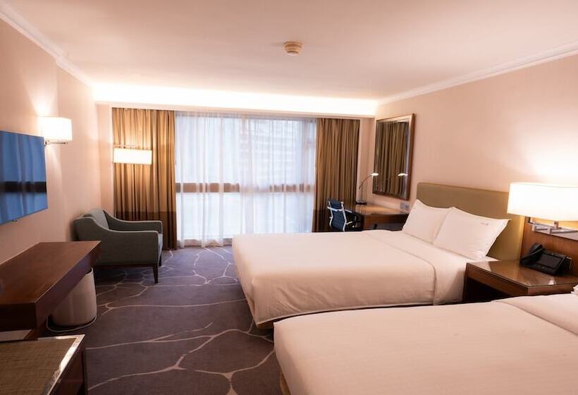 اتاق پرمیوم, Holiday Inn Golden Mile, An Ihg