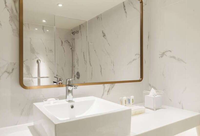 اتاق پرمیوم, Holiday Inn Golden Mile, An Ihg