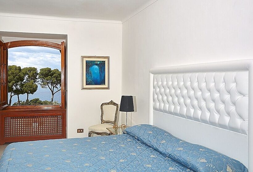 וילה בת 3 חדרי שינה, Scalinatella