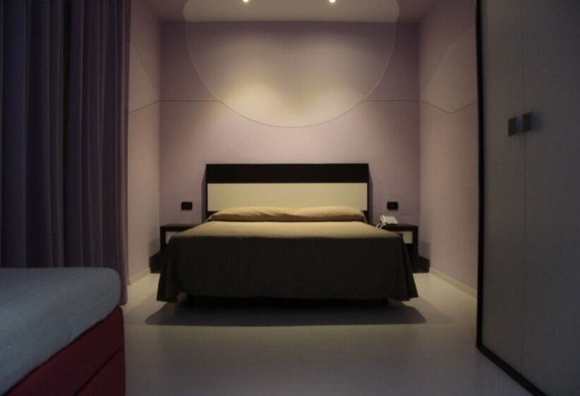 ジュニアスイート, Leonardo