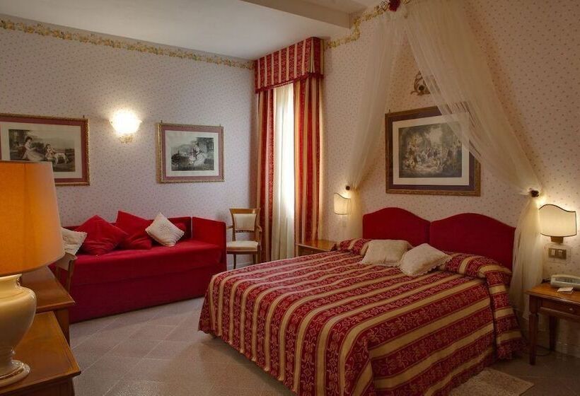 اتاق استاندارد سه نفره, Miralago