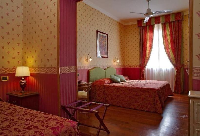 اتاق استاندارد سه نفره, Miralago