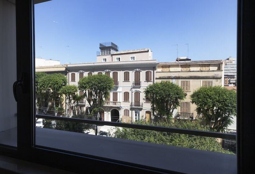 标准间, Regina Margherita