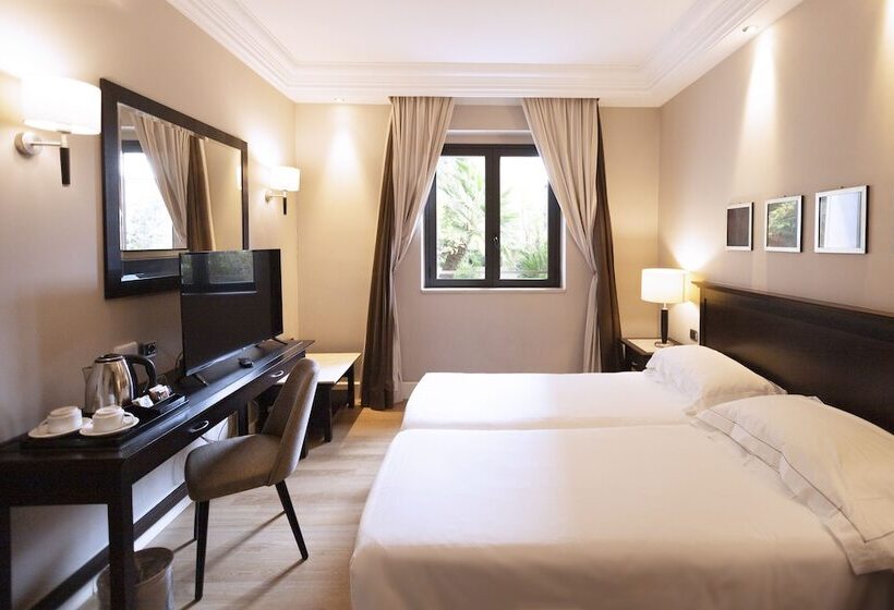 标准间, Regina Margherita