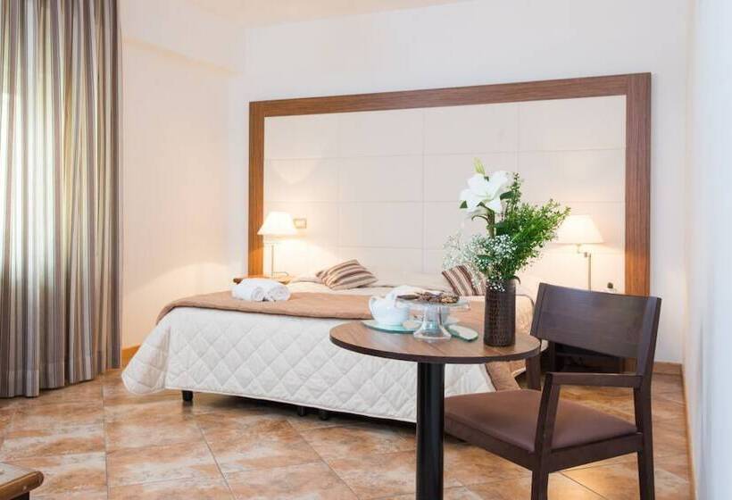 اتاق استاندارد, Royal