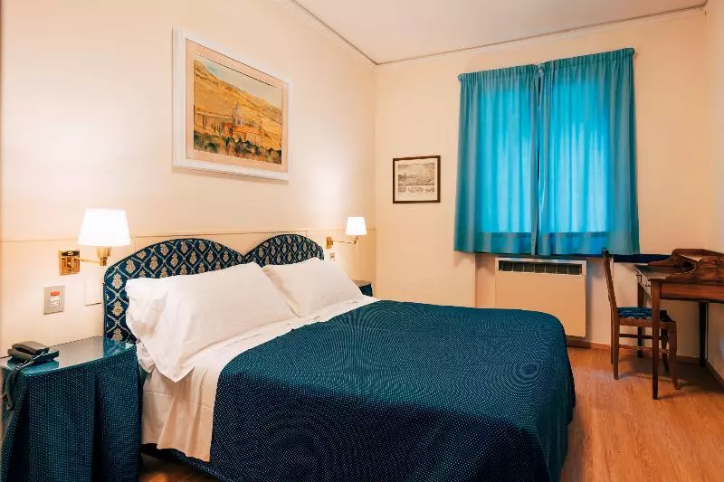 Basic-huone, San Luca