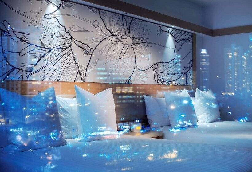 اتاق سوپریور با چشم‌انداز شهر, The Park Lane Hong Kong A Pullman