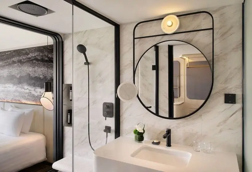 Premium Room City View, The Park Lane Hong Kong, Autograph Collection