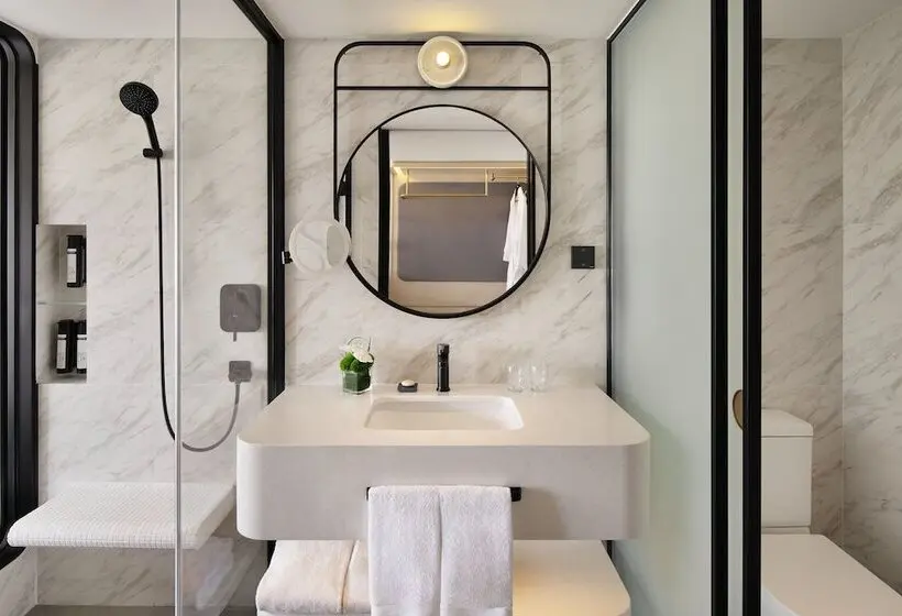 Premium Room City View, The Park Lane Hong Kong, Autograph Collection